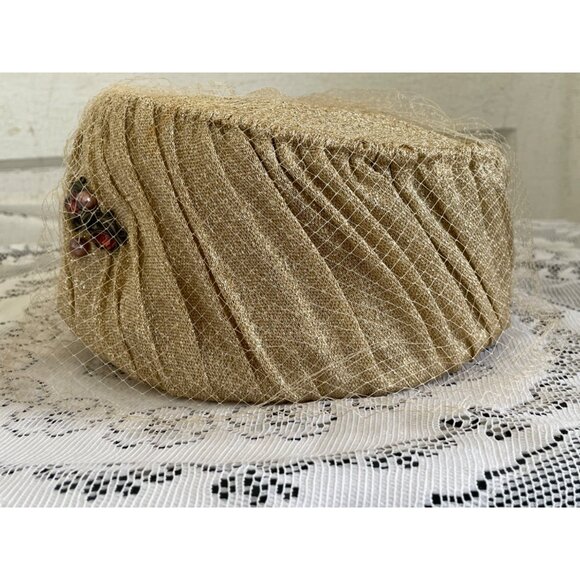 Vintage 1960s Gold Metallic Cloche Hat With Rhinestone Brooch Netting main image 5